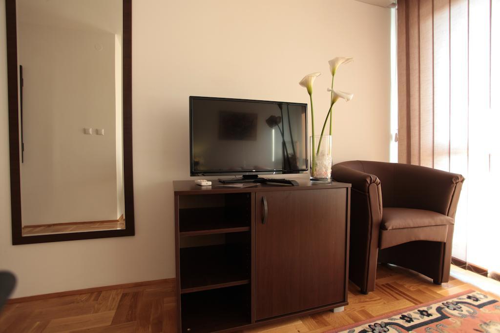 Hostel Royal Ομπρένοβατς Δωμάτιο φωτογραφία