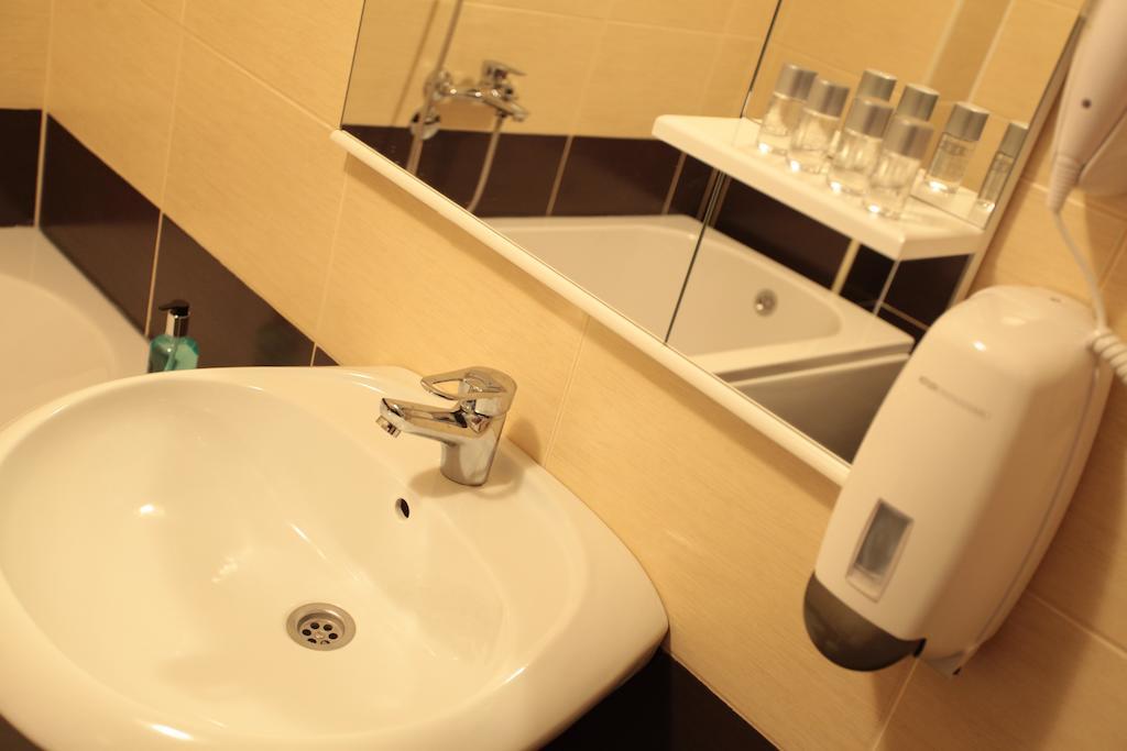 Hostel Royal Ομπρένοβατς Δωμάτιο φωτογραφία